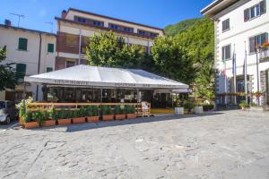 Photo de la galerie de l'établissement Piccolo Hotel, à Lizzano in Belvedere