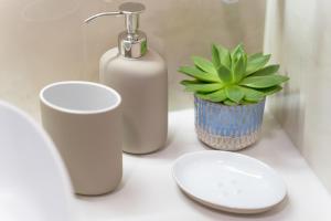 Imagine din galeria proprietății APARTAMENT STARE MIASTO UL. WIELKA ODRZAŃSKA SZCZECIN în Szczecin +27 fotografii