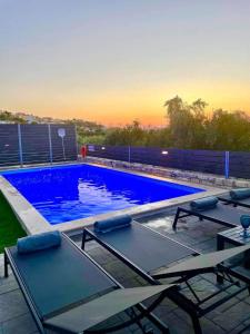 Πισίνα στο ή κοντά στο Villa Sheila with private pool