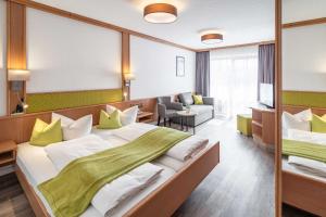 Imagen de la galería de Hotel AlpenSonne Ruhpolding Chiemgau Karte, en Ruhpolding 41 fotos más