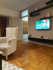TV o dispositivi per l'intrattenimento presso River Lux