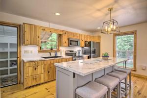 Gallery image of Quiet Tignall Getaway Near Lake with Boat Dock in Tignall