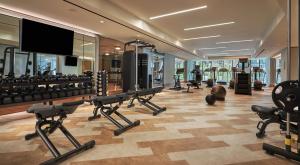 Fitness centrum a/nebo fitness zařízení v ubytování The Sun Rose West Hollywood