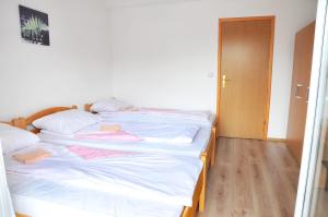 Postel nebo postele na pokoji v ubytování Hostel Room