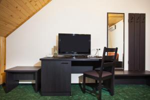 Billede fra billedgalleriet på Pensiunea Laci Csarda Ernei i Ernei