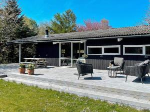 Fotografie z fotogalerie ubytování Holiday home Gilleleje LXXIX v destinaci Gilleleje