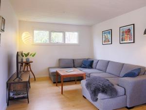 Fotografie z fotogalerie ubytování 9 person holiday home in Væggerløse v destinaci Bøtø By + 15 fotografií