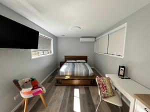Stylish Guest Suite in Everton Hills