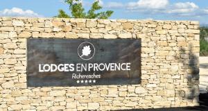 Certifikát, hodnocení, plakát nebo jiný dokument vystavený v ubytování Lodges en Provence - Ecogîtes & Restaurant insolites