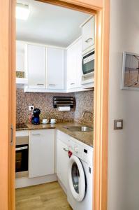 A kitchen or kitchenette at Sunset chill out