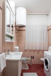 Koupelna v ubytování Downtown City Apartment