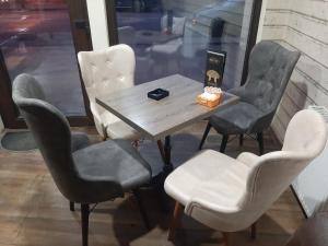 Ruang duduk di Bed&Breakfast INTERMEZZO CAFFE
