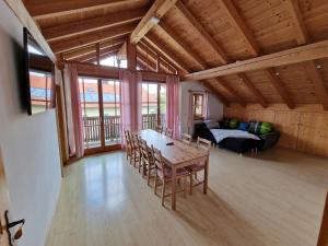 Χώρος καθιστικού στο Ruhige Lage - USt ausweisbar - Netflix - YouTube Premium - Bosch Wasc