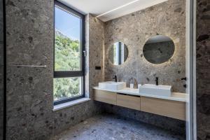 Kúpeľňa v ubytovaní Villa Monachus 2