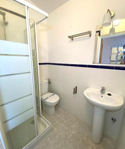 Kúpeľňa v ubytovaní Apartaments Club Nàutic Terral