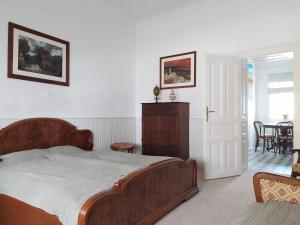 Postel nebo postele na pokoji v ubytování Atelier Keszthely
