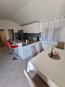 Fotografie z fotogalerie ubytování Rooms for 2 Makarska v destinaci Makarska