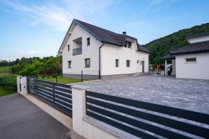 Gallery image of Apartments & Room Forest in Slunj