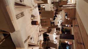 Η κουζίνα ή μικρή κουζίνα στο Hotel Kranebitt