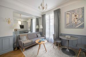 Posezení v ubytování LE BEAU MARAIS - Luxury Apartments, AIR COND, LIFT