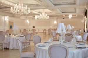 Restaurace v ubytování Hotel Lemi