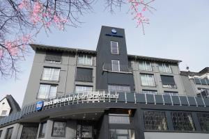酒店所在大楼