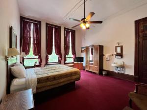 Fotografie z fotogalerie ubytování The Monarch Hotel v destinaci Port Townsend