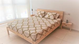 Un pat sau paturi într-o cameră la BEACH VALENCIA 21 - Luxury Apartament on Beach