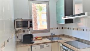 Kuchyň nebo kuchyňský kout v ubytování BEACH VALENCIA LUXURY - B40-21 - Apartament on Beach