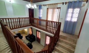 Istumisnurk majutusasutuses MANOIR DES PRINCESSES BAFOUSSAM
