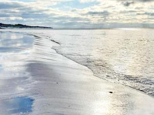 Ein Strand an oder in der Nähe des Ferienhauses