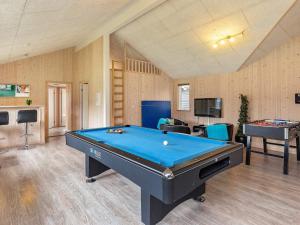 Biliár nebo kulečník v ubytování Luxury Retreat in albaek - By Traum Ferienwohnungen
