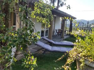 Nespecifikovaný výhled na hory nebo výhled na hory při pohledu z bed and breakfast