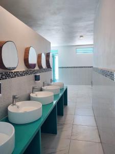 Phòng tắm tại Ocean Drive Hotel