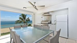 Gallery image of Deep Blue Apartment 20 Tangalooma in Tangalooma +11 photos