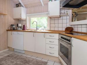 Fotografie z fotogalerie ubytování Holiday home Ebeltoft CLXXXVII v destinaci Ebeltoft