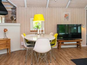 Fotografie z fotogalerie ubytování Holiday home Ebeltoft CLXXXVII v destinaci Ebeltoft + 18 fotografií