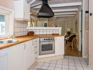Fotografie z fotogalerie ubytování Holiday home Ebeltoft CLXXXVII v destinaci Ebeltoft
