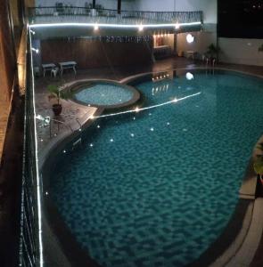 Bazén v ubytování Malabon Grand Hotel and Events Place nebo v jeho okolí