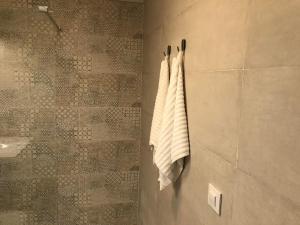A bathroom at Tarifa Sol y Sal
