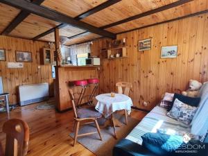 Χώρος καθιστικού στο Dom nad Jeziorem