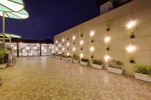 Fotografie z fotogalerie ubytování HOTEL THE LOTUS PARK v destinaci Ahmadábád