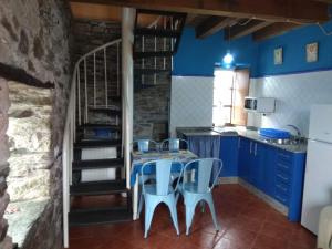 Una cocina o zona de cocina en La huerta del Mingacho