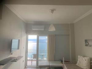 TV a/nebo společenská místnost v ubytování Eve's house