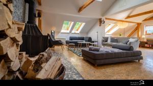 Posezení v ubytování Apartment Ernestova hiša