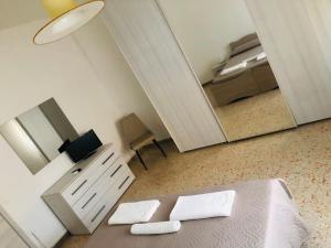 TV a/nebo společenská místnost v ubytování B&B dell'Amicizia