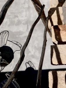 a painting of a bird on a wall at Latmos 1860 in Skala