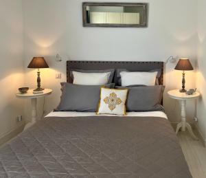 Posteľ alebo postele v izbe v ubytovaní 120m2 avec deux terrasses ensoleillées à Biarritz