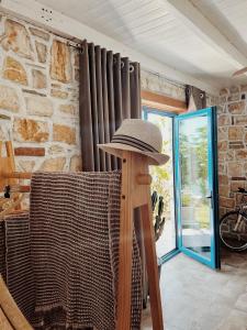 Galeri foto Kallmi View Eco Rooms di Durrës