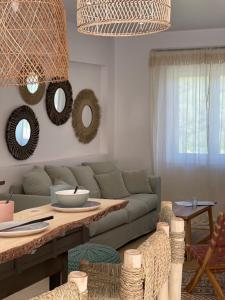 Predel za sedenje v nastanitvi Design gite en Drôme Provençale